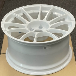 SSR GTX04 Wheel (18x9.5", 22mm, 5x114.3, Each) White