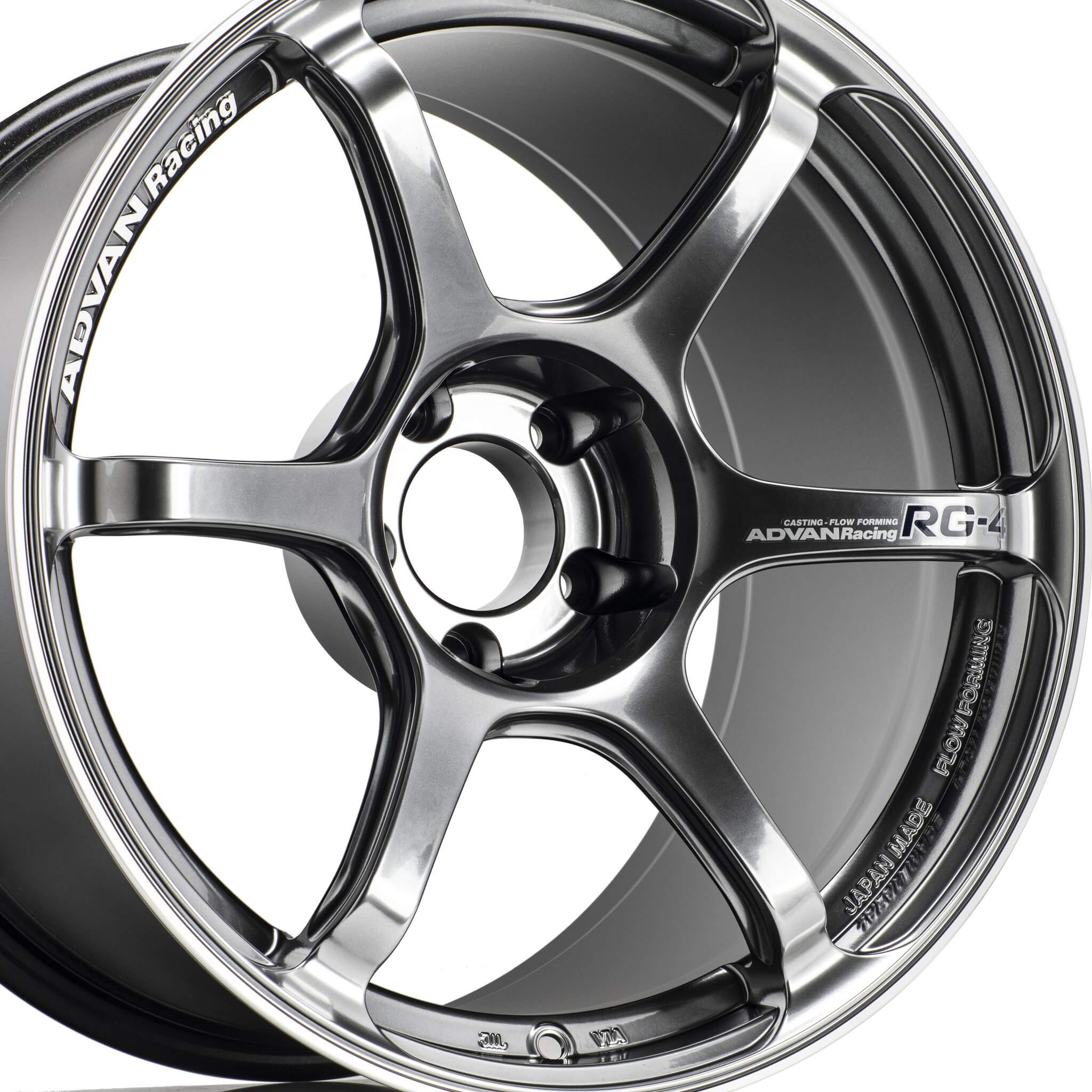 ADVAN RG-4 Wheel - 18x9.5 / +38 / 5x114.3 - Racing Hyper Black & Ring - Angle 3