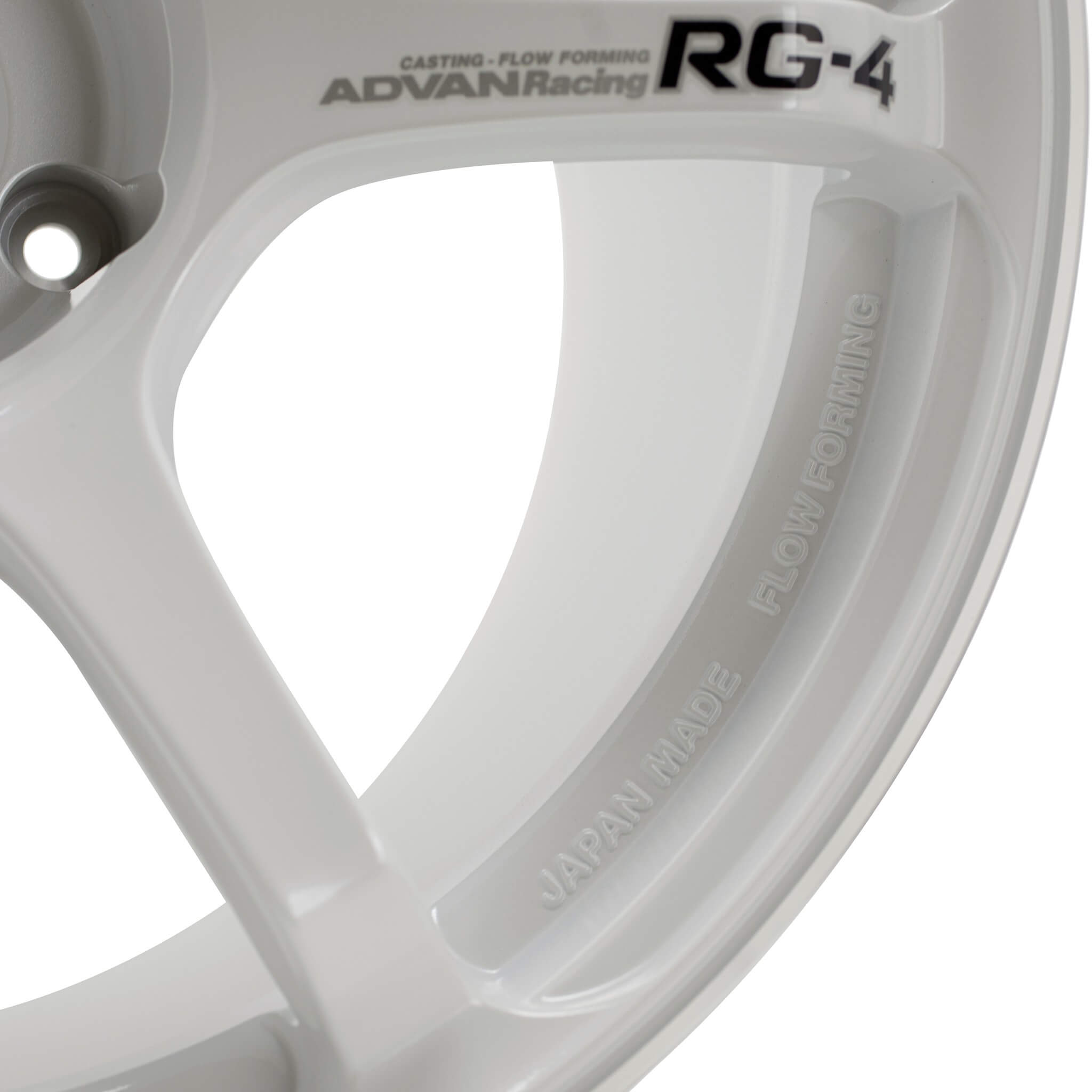 ADVAN RG-4 Wheel - 18x9.5 / +45 / 5x114.3 - Racing White Metallic & Ring - Angle 3
