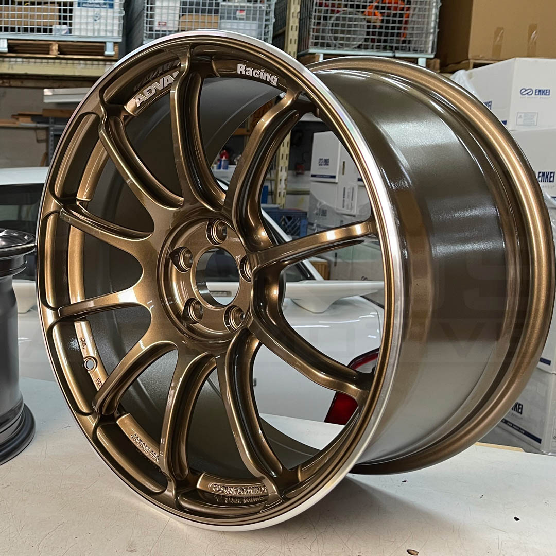ADVAN RSIII Wheel - 18x9.5 / +45 / 5x114.3 - Umber Bronze Metallic & Ring - Angle 3