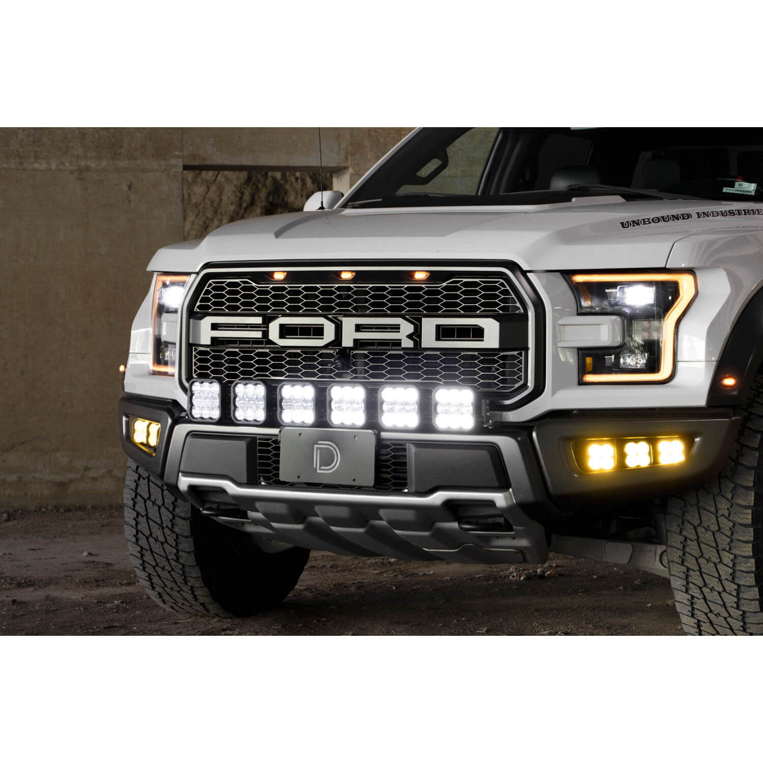 Diode Dynamics SS5 Sport CrossLink Grille LED Lightbar Kit (Combo, Yellow), 2017-2020 F-150 Raptor - Angle 2