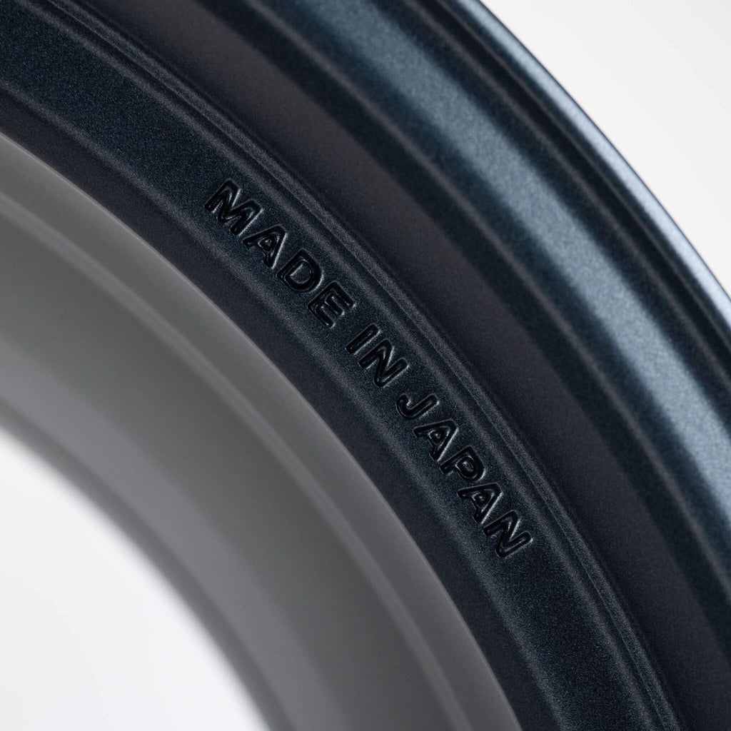 Gram Lights 57CR Wheel - 18x9.5 / +38 / 5x100 - Gun Blue II - Angle 5