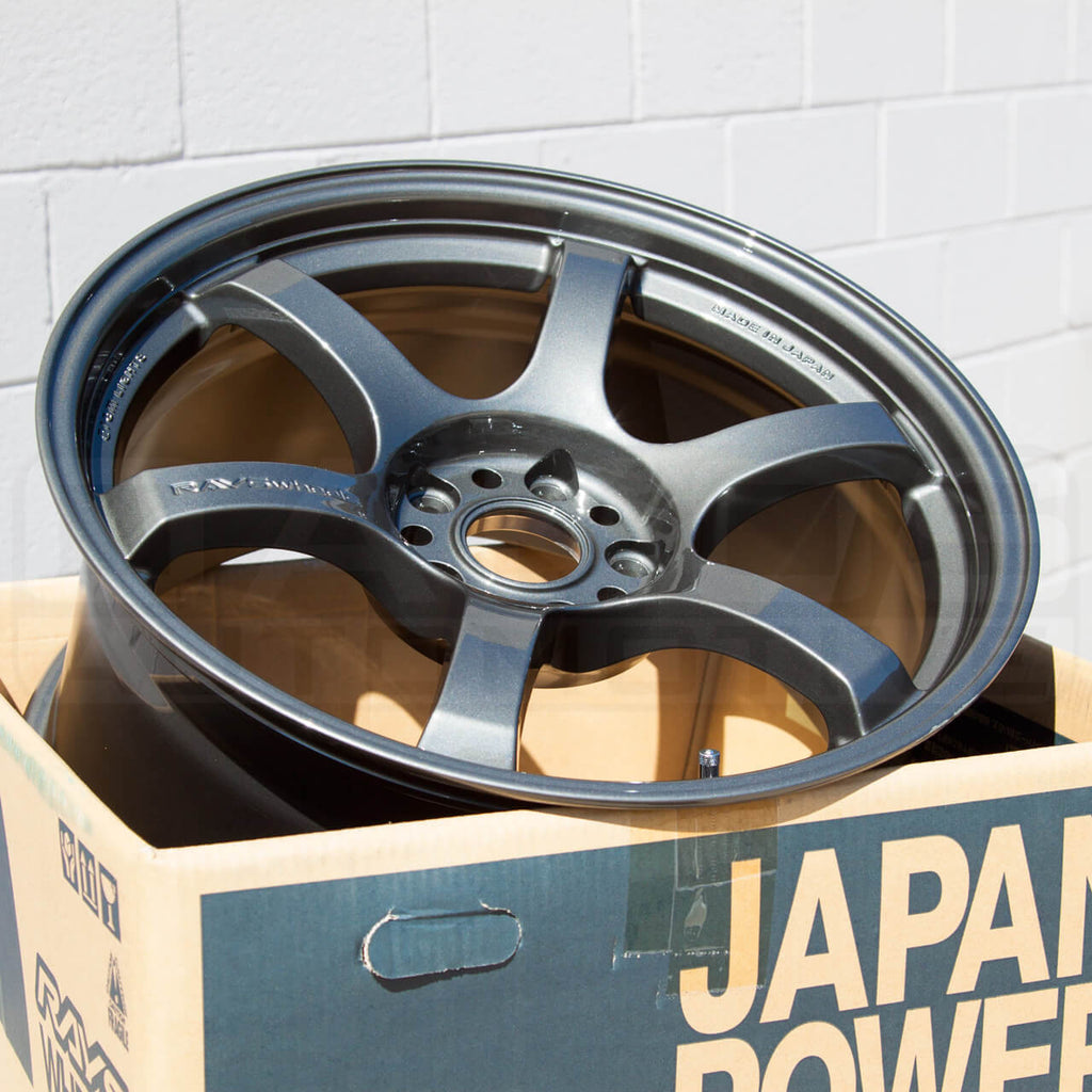 Gram Lights 57DR Wheel - 18x9.5 / +38 / 5x114.3 - HS Gunmetallic - Angle 3