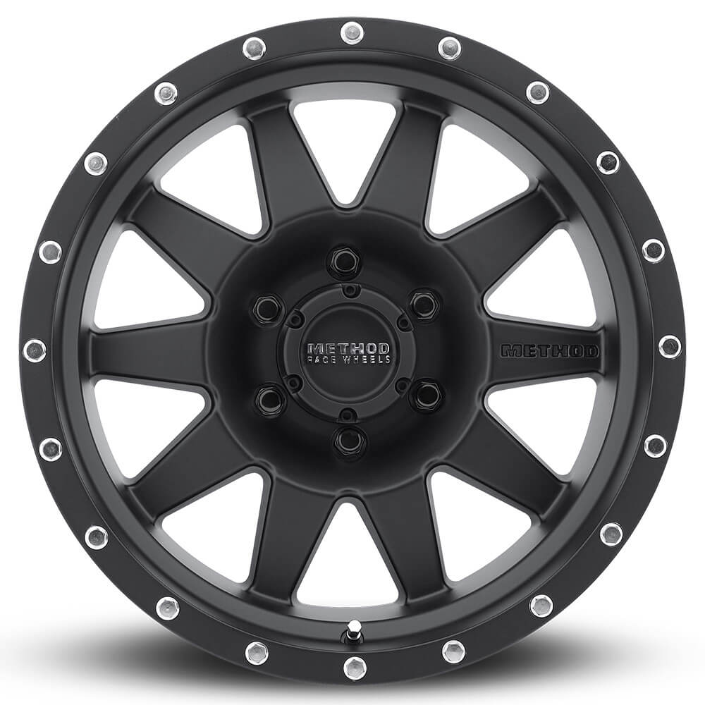 Method MR301 The Standard Wheel - 18x9 / +18 / 6x135 - Matte Black - Angle 2