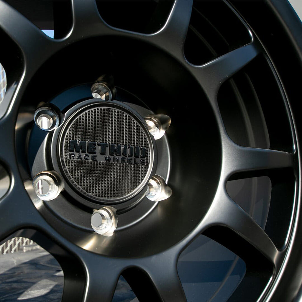 Method MR702 Wheel - 17x8.5 / +0 / 6x135 - Matte Black - Angle 3