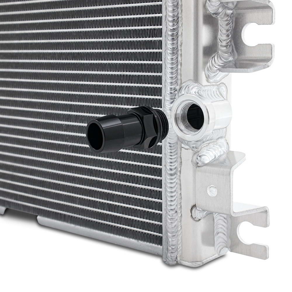 Mishimoto Heat Exchanger, 2023-2025 Nissan Z - Angle 2