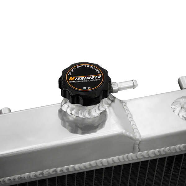 Mishimoto Performance Aluminum Radiator, 2000-2004 Legacy, Manual - Angle 3