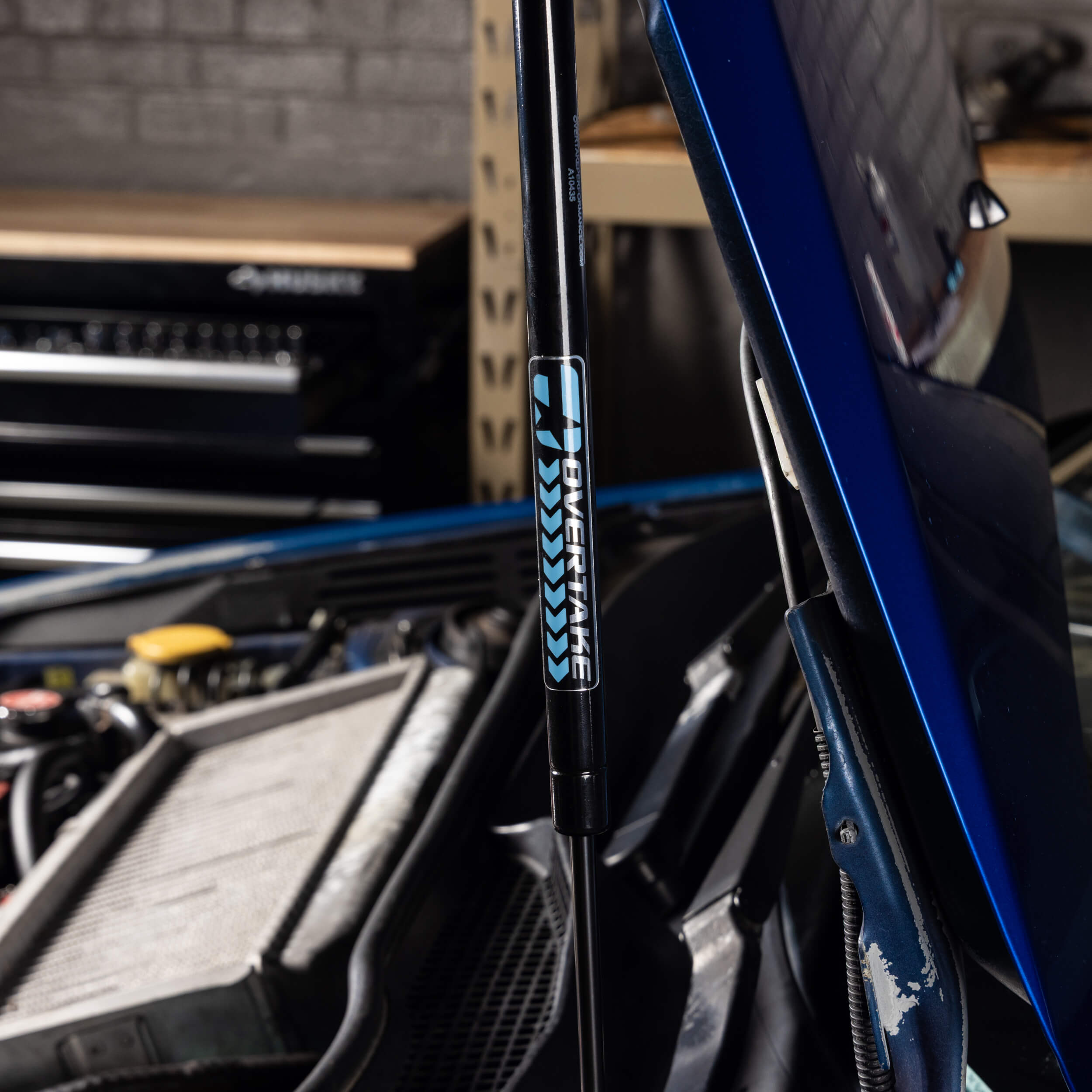 Overtake Hi-Lift Hood Struts Kit, 2008-2014 WRX & 2008-2014 STi - Angle 3