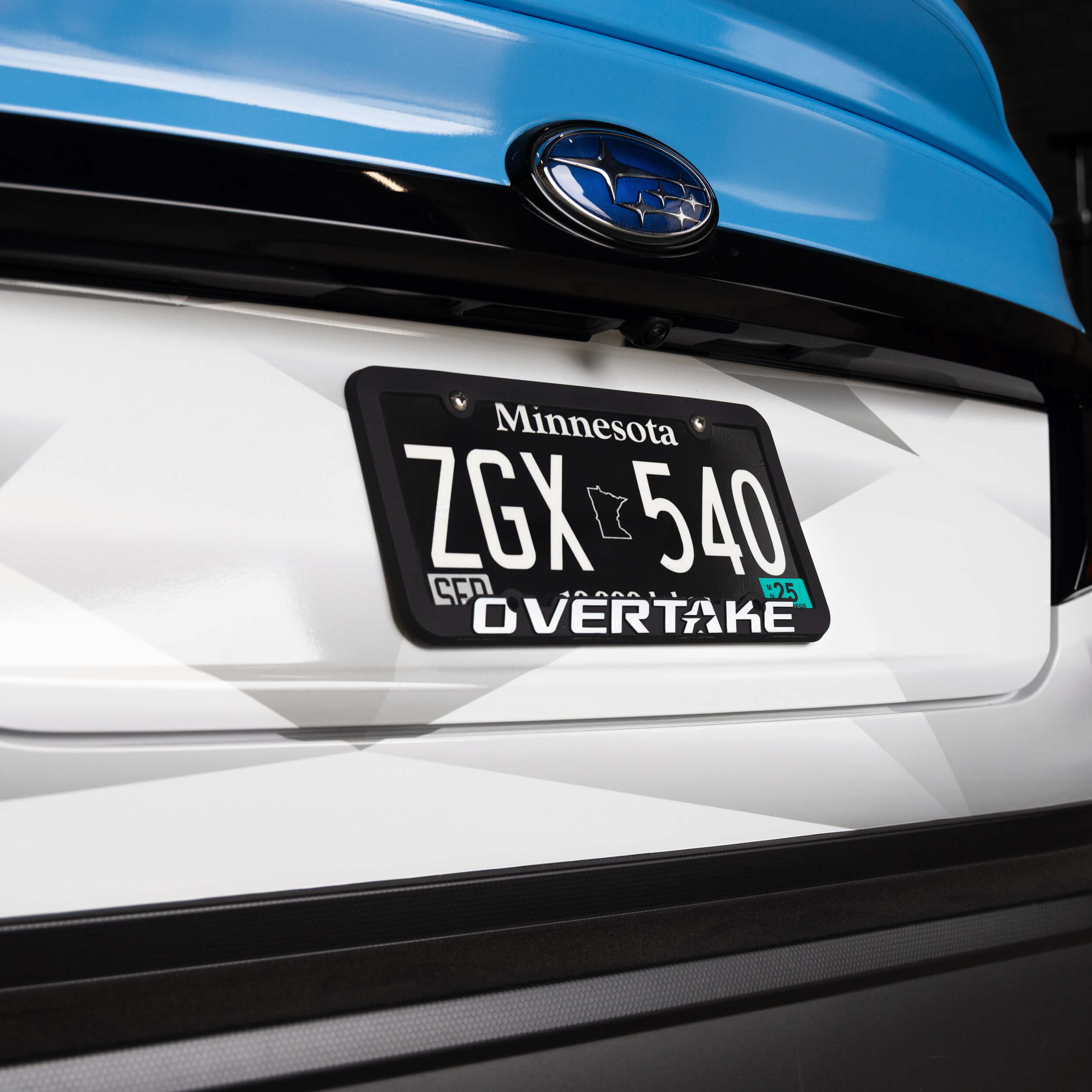 Overtake License Plate "Floppy Frame" - Silicone - Angle 2