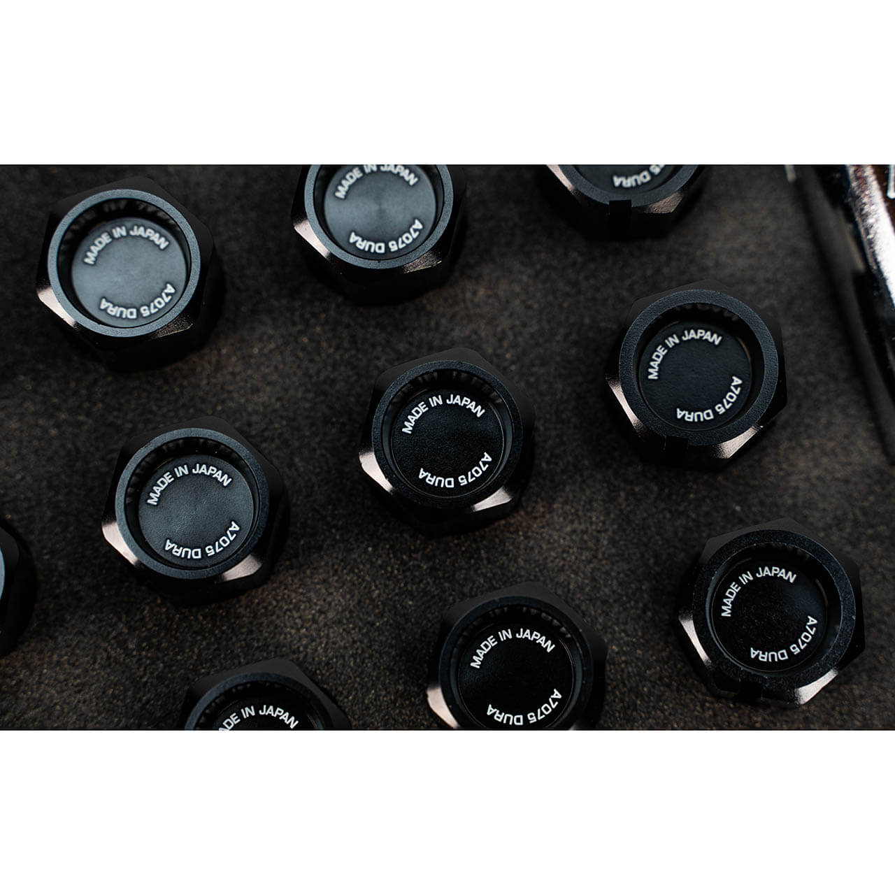 Rays Dura-Nut L42 Straight Type Lug Nuts (12x1.5mm, 16 Lugs + 4 Locks)