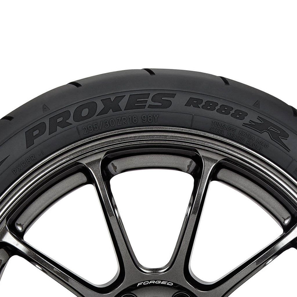 Toyo PROXES R888R 255/35ZR20 Tire - Angle 2